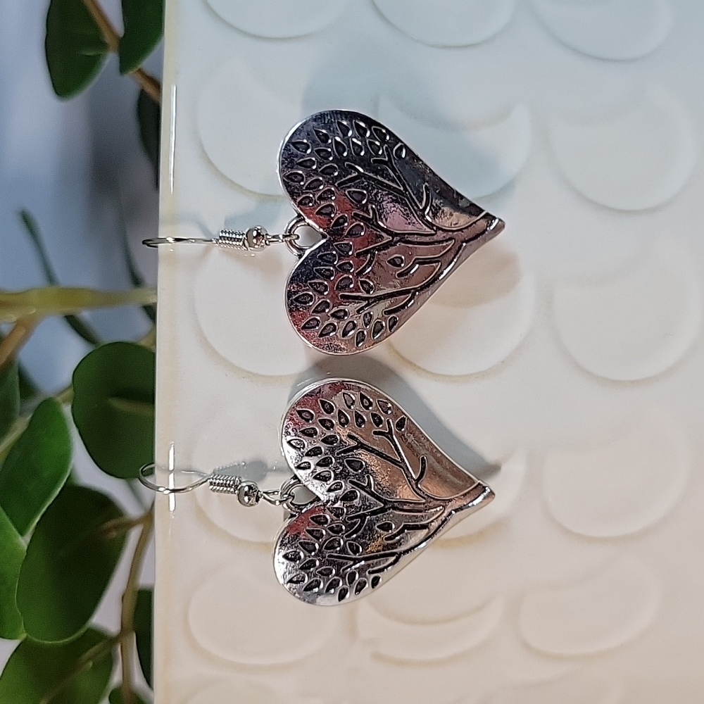 Nature's Beauty Heart and Tree Drop Earrings - Picture 4 of 6